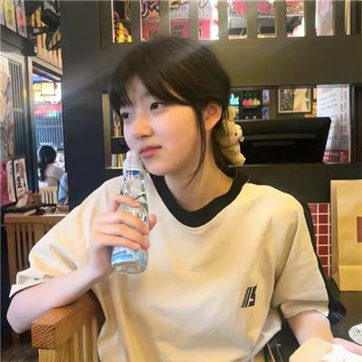 唱歌的女人